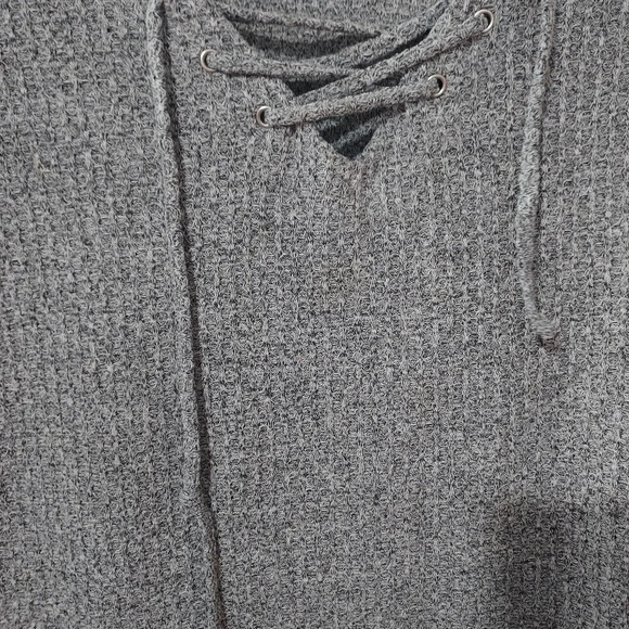 Lane Bryant Light Gray Knit Lace Up Tie Front Long Sleeve Sweater in Size 18/20 - Picture 5 of 9